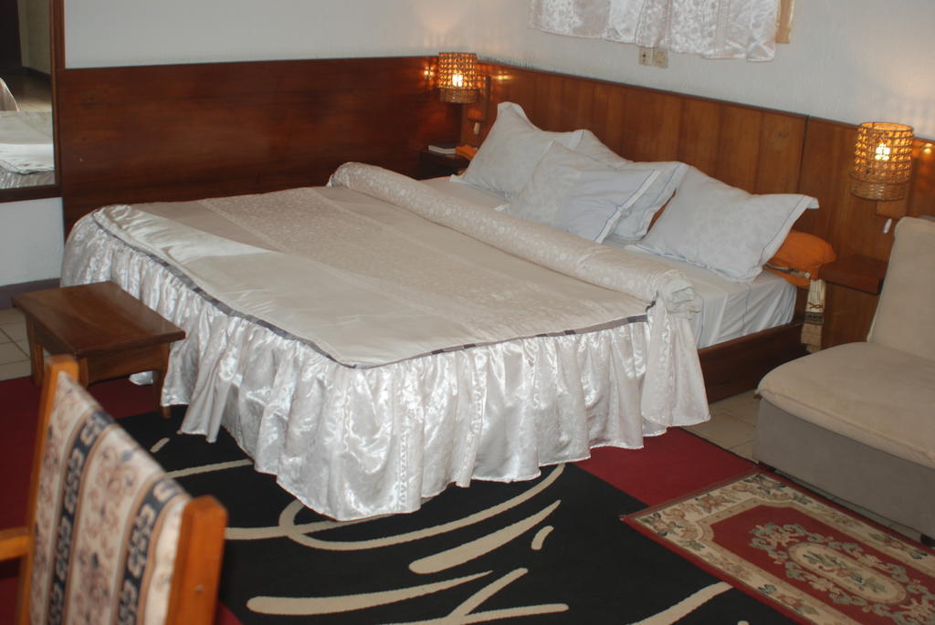 Hotel Framotel Kribi Bilik gambar